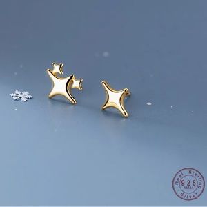 New 18K Gold Vermeil Sterling Silver 925 star stud earrings set